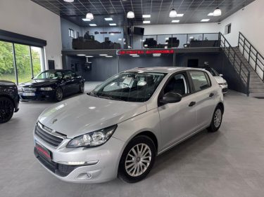 PEUGEOT 308 1.6 BLUEHDI 120cv / 1 ERE MAIN / 5 PLACES