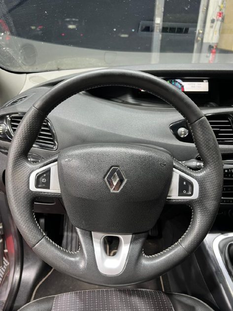 RENAULT SCENIC III (3) 1.6 DCI 130 BOSE, Boule Attelage, Regulateur, Caméra de Recul, Garantie 