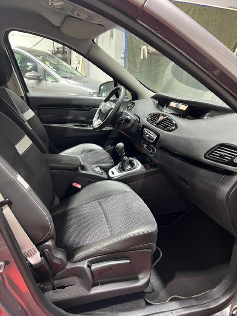 RENAULT SCENIC III (3) 1.6 DCI 130 BOSE, Boule Attelage, Regulateur, Caméra de Recul, Garantie 
