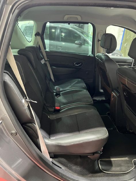 RENAULT SCENIC III (3) 1.6 DCI 130 BOSE, Boule Attelage, Regulateur, Caméra de Recul, Garantie 
