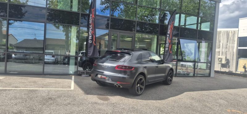 PORSCHE Macan 3.0 V6 340 ch S Boîte PDK 7 rapports / Covering Noir Mat / Toit Ouvrant