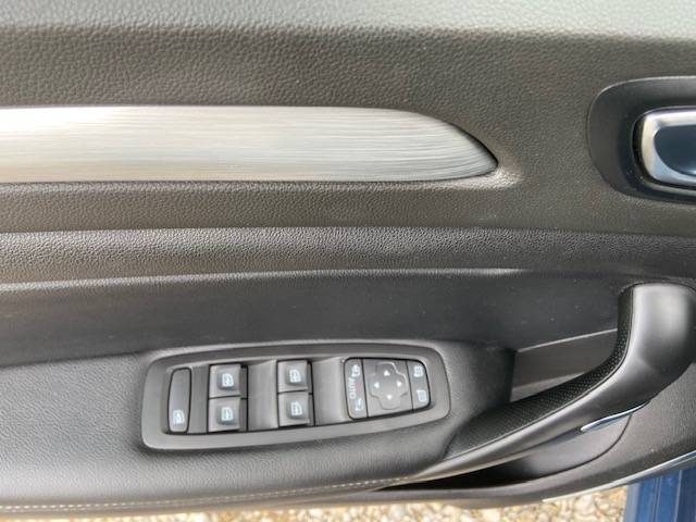 RENAULT MEGANE IV ESTATE TCE 130 ZEN 2016