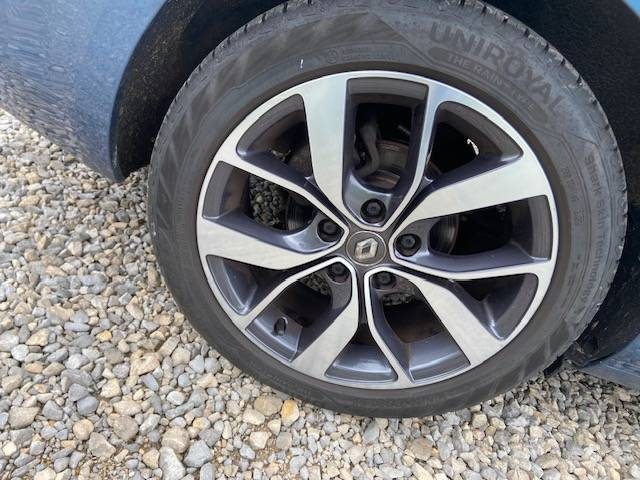 RENAULT MEGANE IV ESTATE TCE 130 ZEN 2016