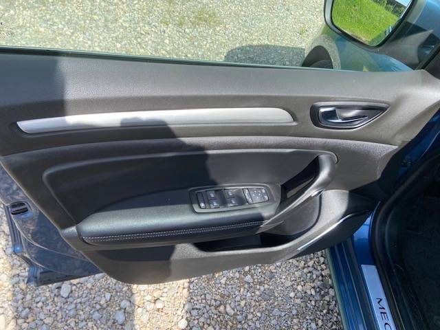 RENAULT MEGANE IV ESTATE TCE 130 ZEN 2016