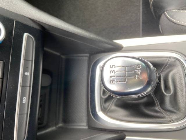RENAULT MEGANE IV ESTATE TCE 130 ZEN 2016