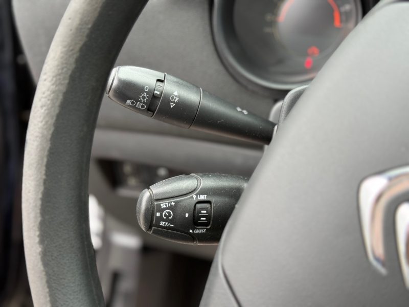 Citroën C4 1.4 VTi 95 Attraction - Clim - Régulateur - Révisée & Garantie 6 mois