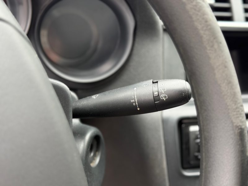 Citroën C4 1.4 VTi 95 Attraction - Clim - Régulateur - Révisée & Garantie 6 mois