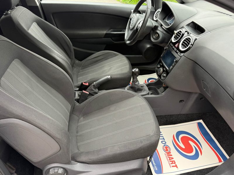 Opel Corsa D 1.4 Turbo 120 ch Start/Stop Color Edition  – CarPlay – GPS – Révisée & garantie 6 mois