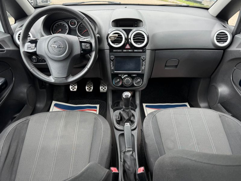 Opel Corsa D 1.4l 120 ch Color Edition  – CarPlay – GPS – Révisée & garantie 6 mois