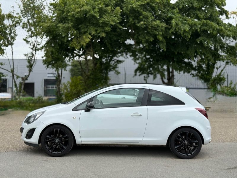 Opel Corsa D 1.4 Turbo 120 ch Start/Stop Color Edition  – CarPlay – GPS – Révisée & garantie 6 mois