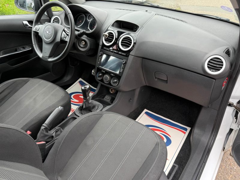 Opel Corsa D 1.4 Turbo 120 ch Start/Stop Color Edition  – CarPlay – GPS – Révisée & garantie 6 mois