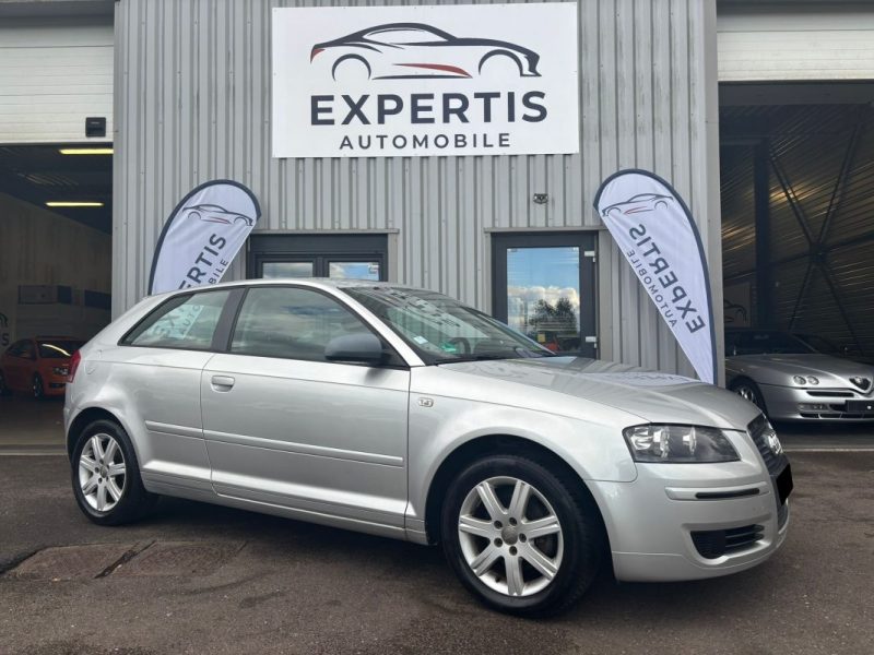 AUDI A3 ATTRACTION 1.6i 102CV 