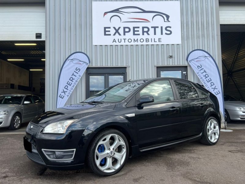 FORD FOCUS ST 2.5i TURBO 225CV 