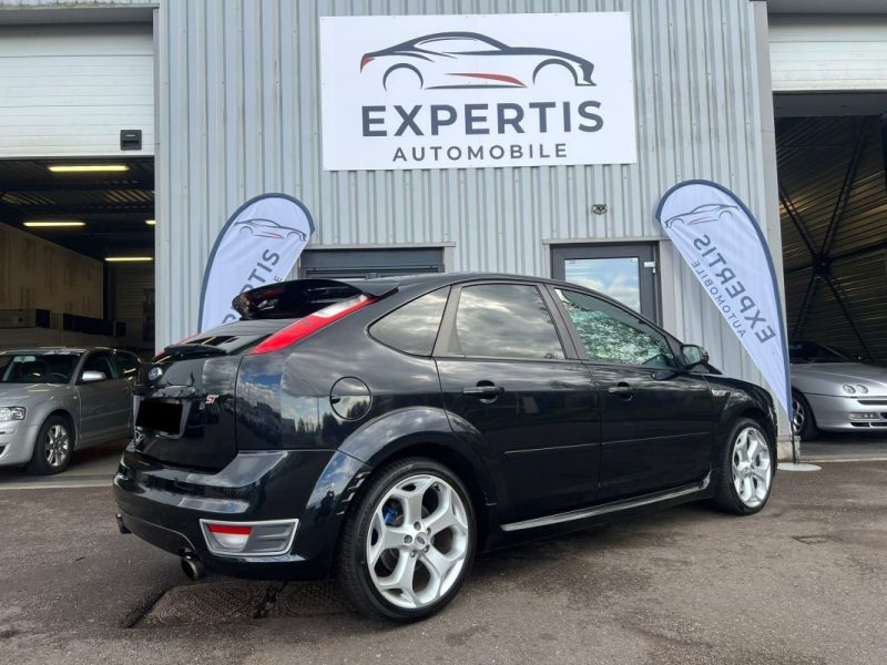 FORD FOCUS ST 2.5i TURBO 225CV 