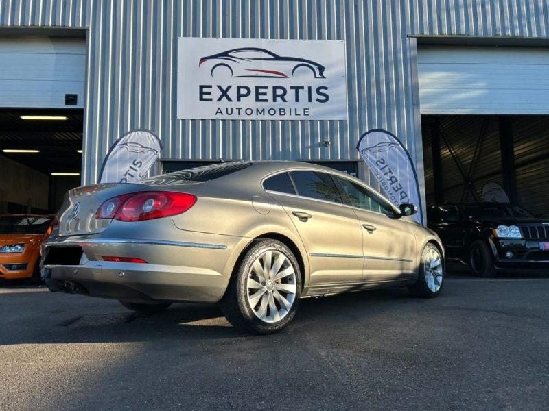 VOLKSWAGEN PASSAT CC 2 TDi 140CV CARAT 