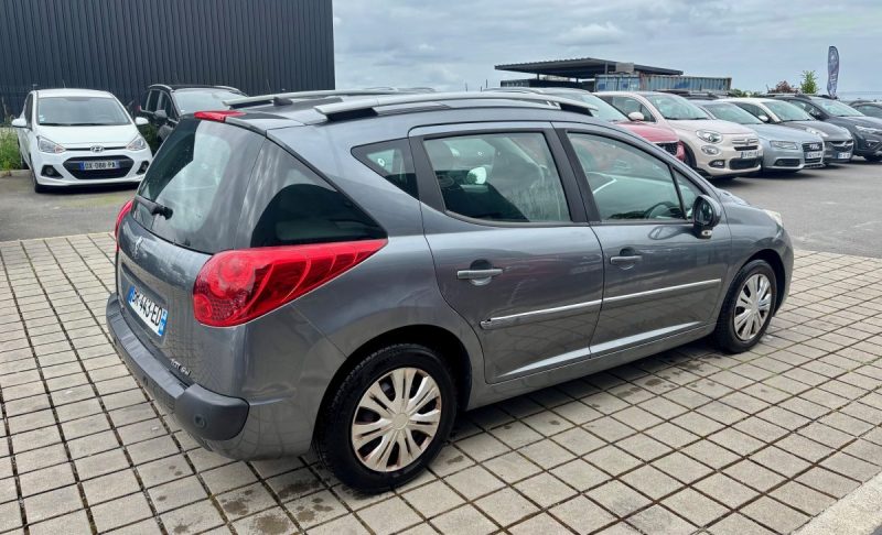 PEUGEOT 207 SW  1.6 HDI 90CV SW BUISNESS  2011