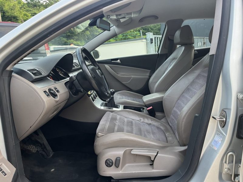 VOLKSWAGEN PASSAT 2.0 TDI 110 CV BERLINE CARAT (B6)