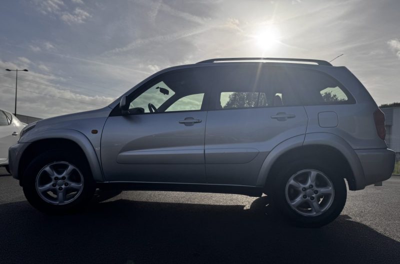 TOYOTA RAV4 4X4 VX BA 2001