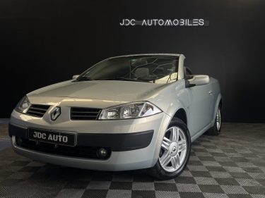 RENAULT MEGANE CC  2.0 16V 135ch  PRIVILEGE LUXE 