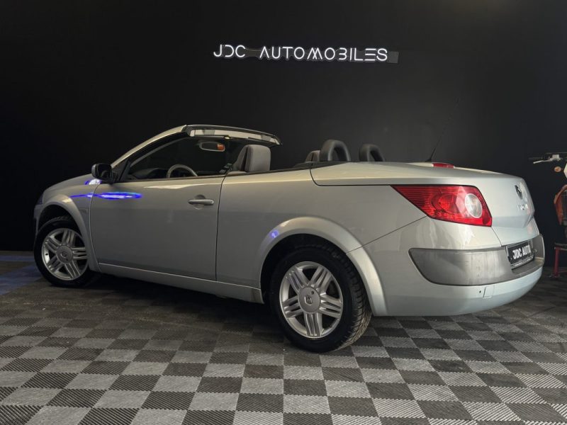 RENAULT MEGANE CC  2.0 16V 135ch  PRIVILEGE LUXE 