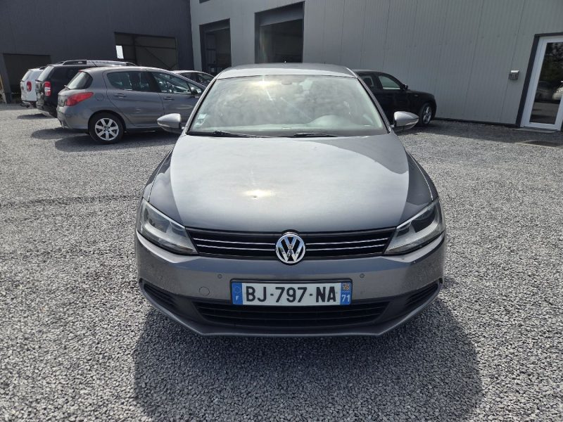 VOLKSWAGEN JETTA III 1.6 TDI 105CH CONFORTLINE 2011