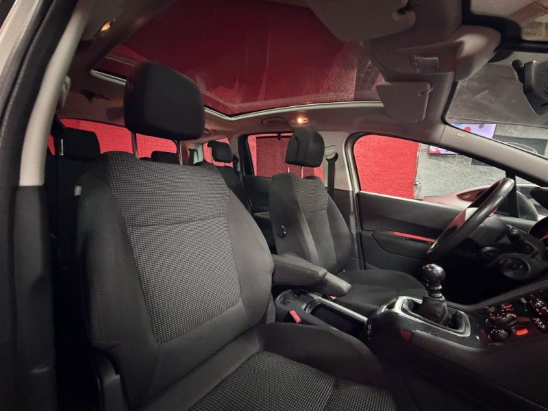 🟢 Peugeot 5008 7 places 2.0 HDI Business-Line 150cv  / Garantie / Toit panoramique / Gps / Bluetoot