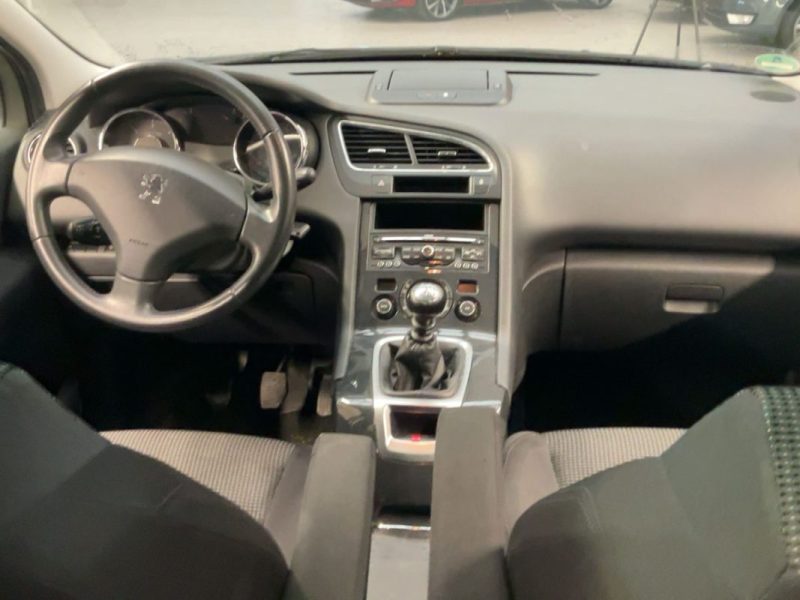 PEUGEOT 5008 2.0 BUSINESS 150 CV 2011