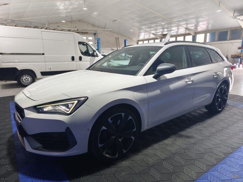 CUPRA LEON ST 1.4 E-HYBRID 245 DSG FINITION VZ 