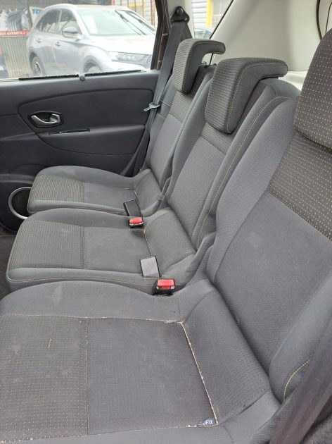 RENAULT SCENICIII 1.5 DCI 110 DYNAMIQUE 2010