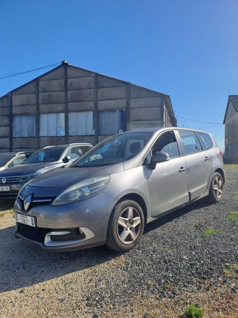 RENAULT GRAND SCÉNIC III 7 PLACES 1.5 DCI 2014