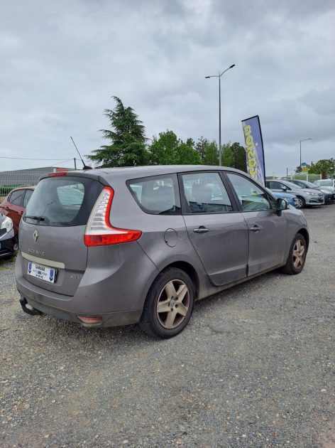 RENAULT GRAND SCÉNIC III 7 PLACES 1.5 DCI 2014