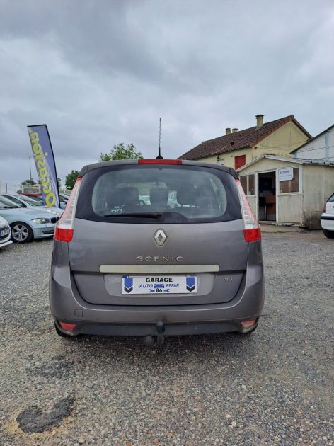 RENAULT GRAND SCÉNIC III 7 PLACES 1.5 DCI 2014