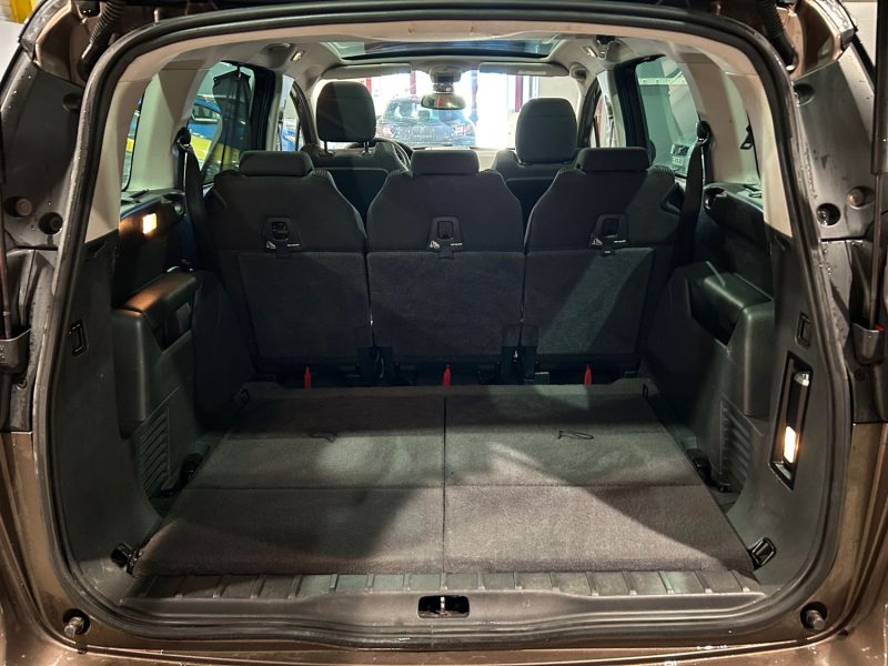 PEUGEOT 5008 1.6 THP 16V 165CH ALLURE 