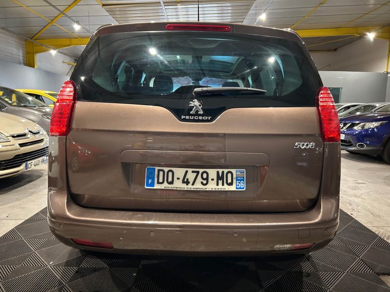 PEUGEOT 5008 1.6 THP 16V 165CH ALLURE 