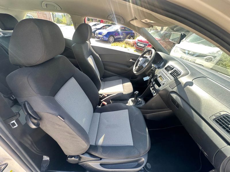 VOLKSWAGEN POLO 1.2 60 TRENDLINE 2011