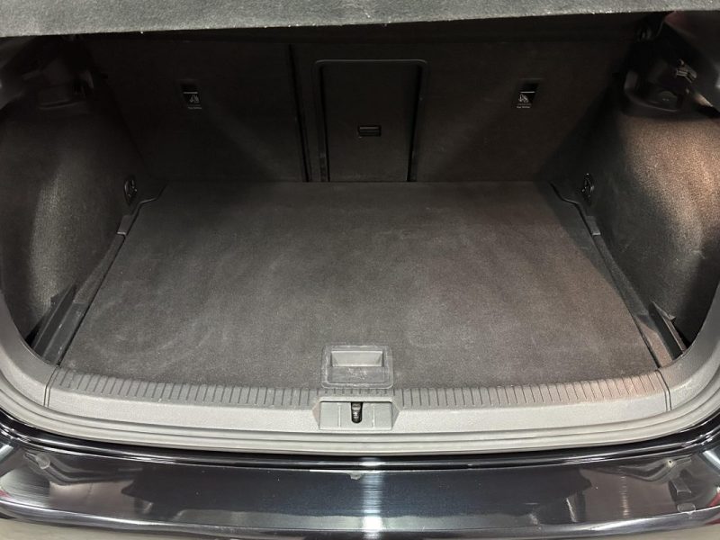 VOLKSWAGEN GOLF VII 1.0 TSI 115 CONFORTLINE BUSINESS DSG7 - 1ère Main - garantie 6 mois - 