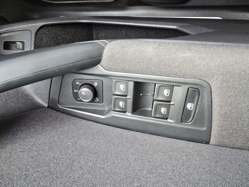 VOLKSWAGEN TIGUAN II LIFE BUSINESS 2021