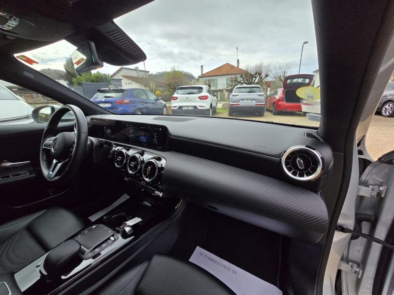 MERCEDES CLASSE A STYLE LINE 2020