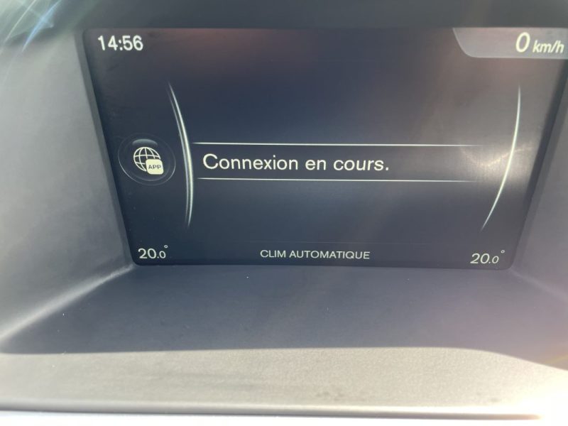 VOLVO V60 D2 115CH START&STOP R-DESIGN 2014
