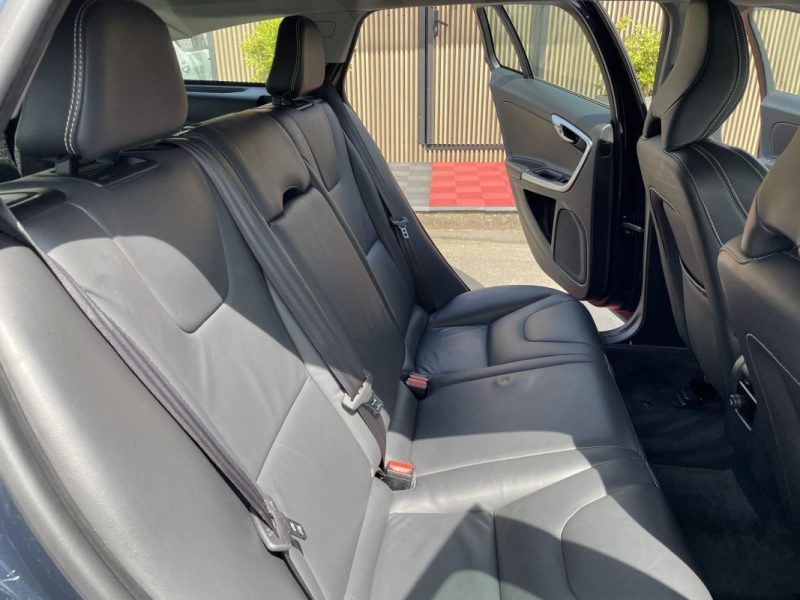 VOLVO V60 D2 115CH START&STOP R-DESIGN 2014