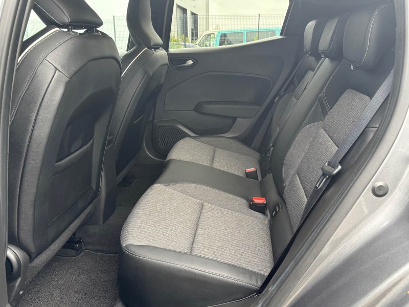 RENAULT CLIO 5 TECHNO 1.6 E-tech 145CH Full Hybrid - Tva Récupérable 