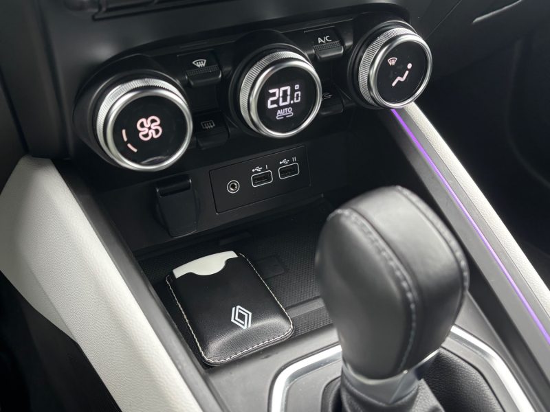 RENAULT CLIO 5 TECHNO 1.6 E-tech 145CH Full Hybrid - Tva Récupérable 