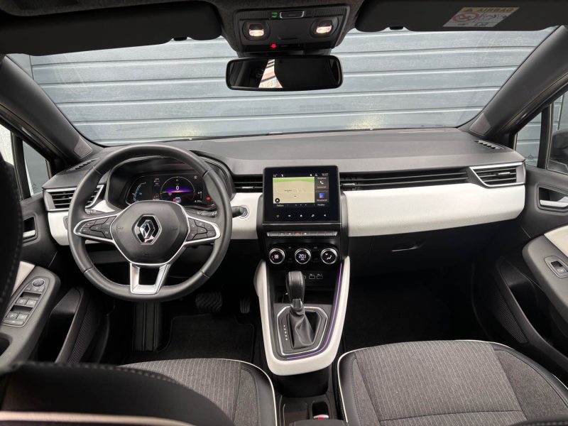 RENAULT CLIO 5 TECHNO 1.6 E-tech 145CH Full Hybrid - Tva Récupérable 
