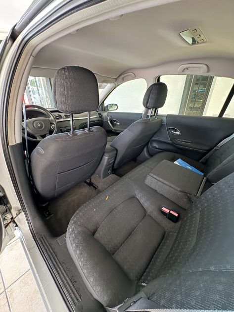 RENAULT  LAGUNA  1.6 110Cv 16V - Emotion - Garantie 12mois ou 15.000km 