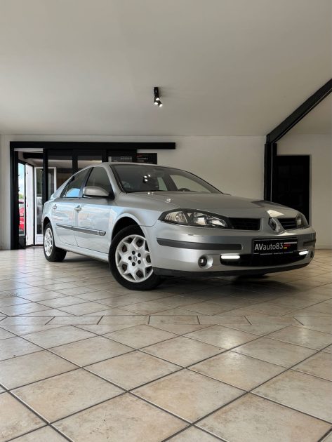RENAULT  LAGUNA  1.6 110Cv 16V - Emotion - Garantie 12mois ou 15.000km 