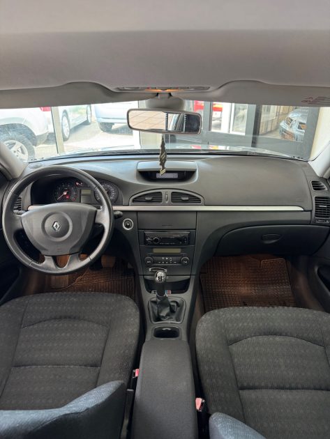 RENAULT  LAGUNA  1.6 110Cv 16V - Emotion - Garantie 12mois ou 15.000km 