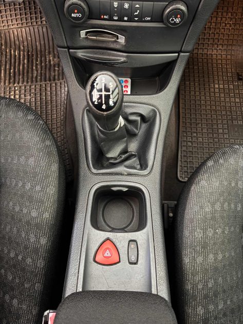RENAULT  LAGUNA  1.6 110Cv 16V - Emotion - Garantie 12mois ou 15.000km 