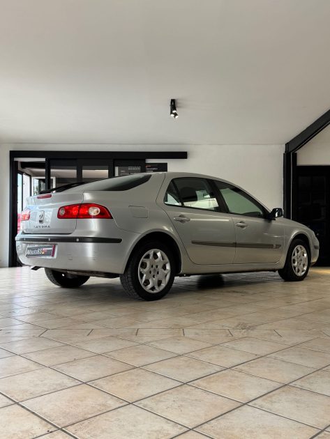 RENAULT  LAGUNA  1.6 110Cv 16V - Emotion - Garantie 12mois ou 15.000km 