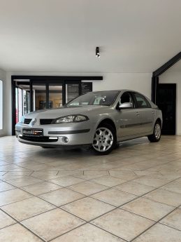 RENAULT  LAGUNA  1.6 110Cv 16V - Emotion - Garantie 12mois ou 15.000km 