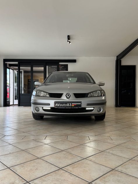 RENAULT  LAGUNA  1.6 110Cv 16V - Emotion - Garantie 12mois ou 15.000km 